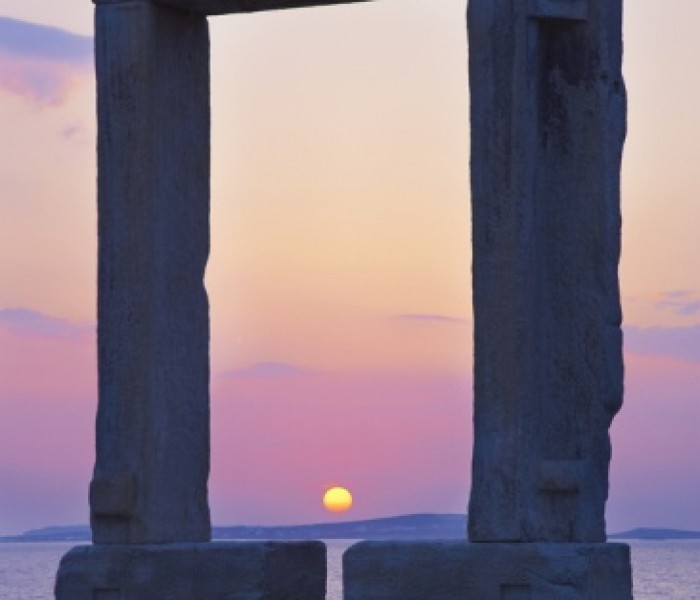 NAXOS